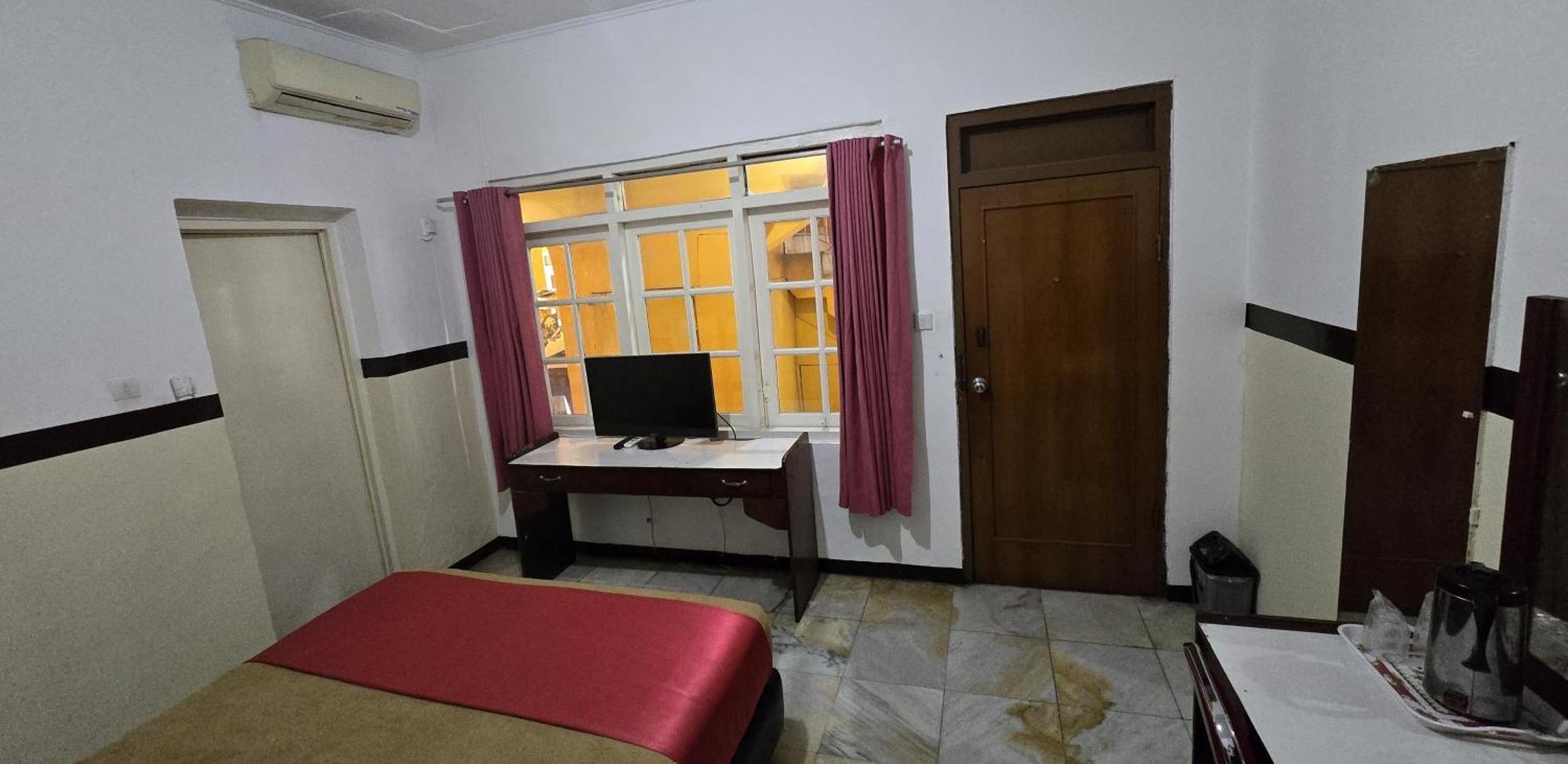 Hotel Tugu Asri Jakarta Exterior photo