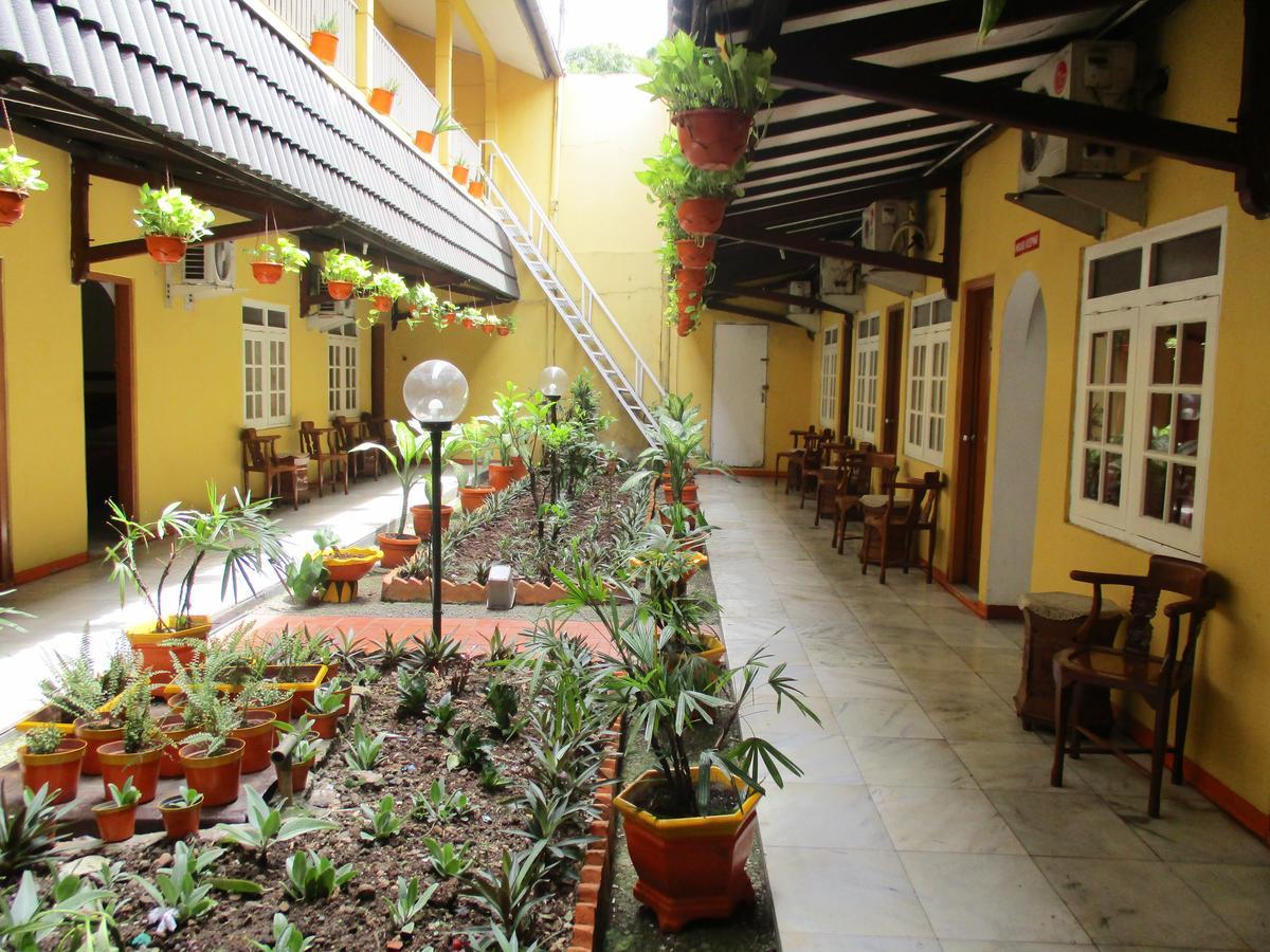 Hotel Tugu Asri Jakarta Exterior photo